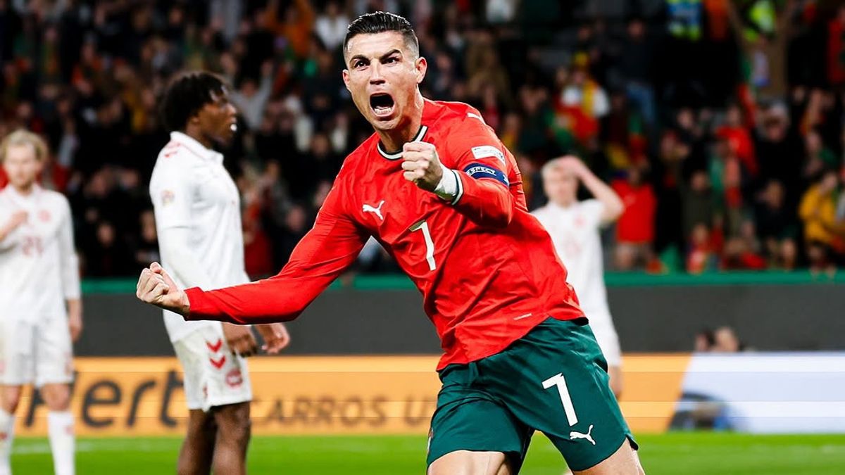 塞萨尔：齐沃为什么要换下博尼和泽林斯基？他俩明明表现最好