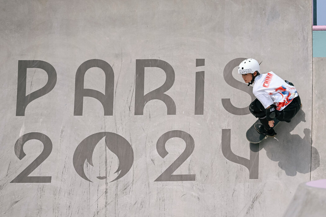 骄傲容易滋生狭隘，亚冠是为国出战，所以这个时候还...