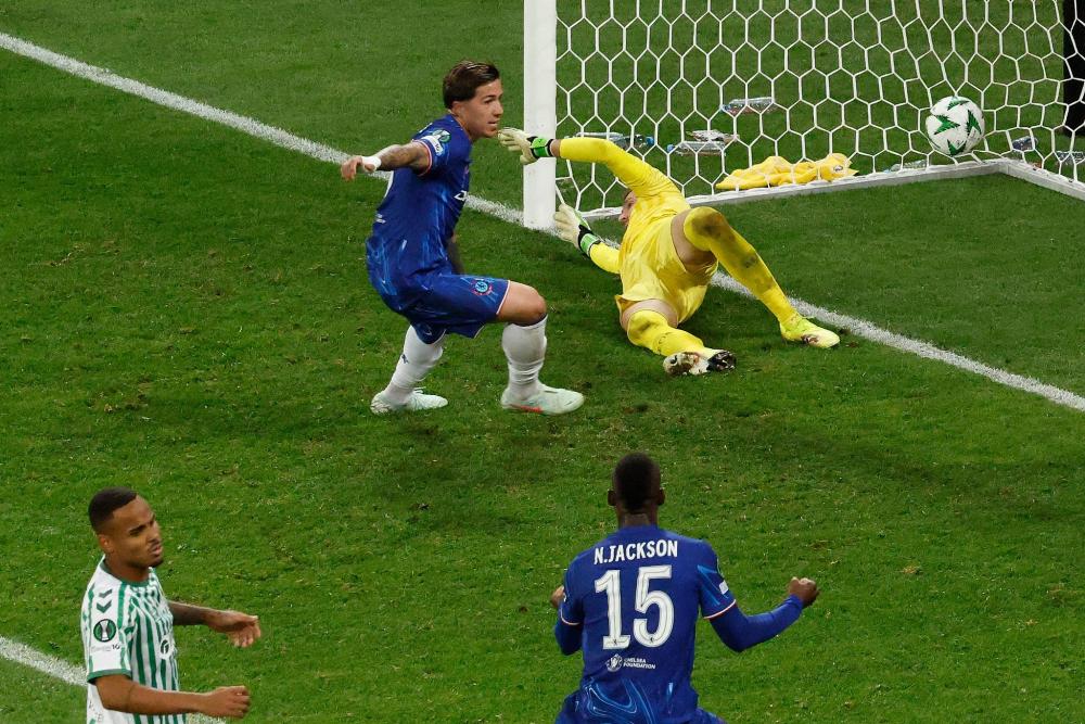 球队把主场气氛拉满